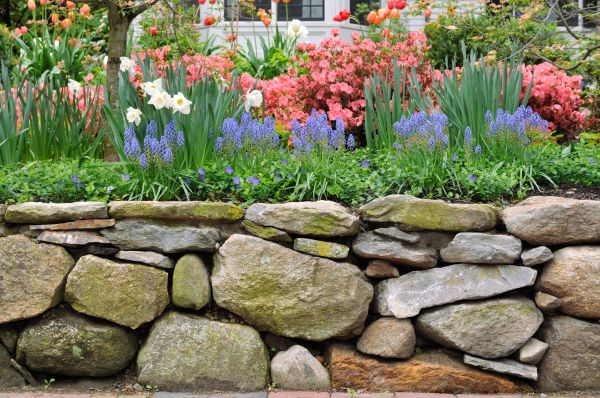 Garden Wall Installation in Saint Paul